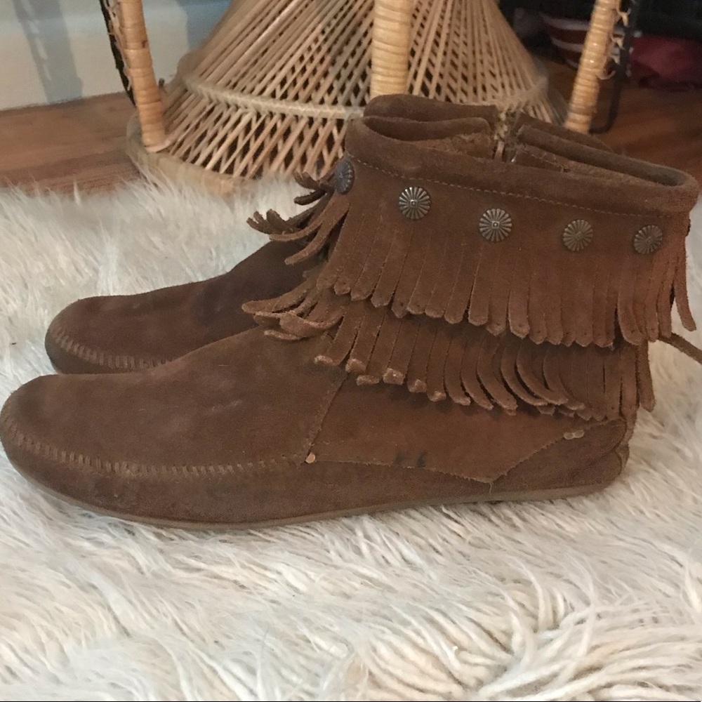 Minnetonka Leather Moccasins